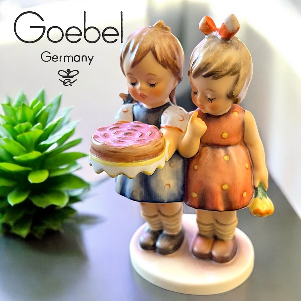 M.I. Hummel Goebel "Happy Birthday” Figurine